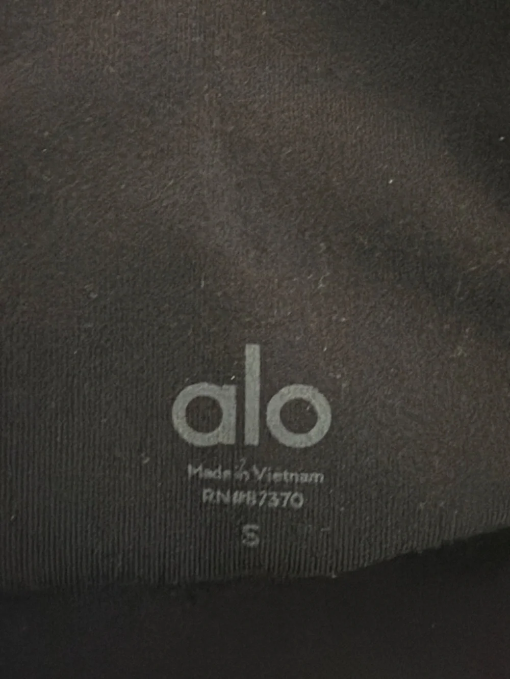 ALO Yoga Black Leggings with Subtle Light Logo